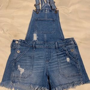 Hollister overall shorts